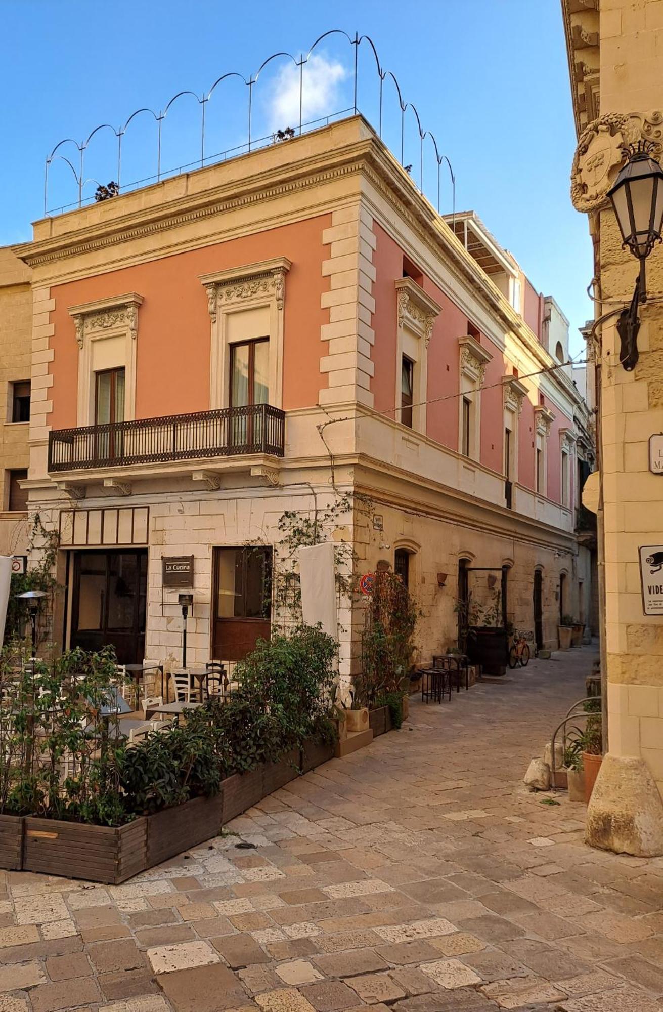 Palazzo Dei Tolomei Acomodação com café da manhã Lecce Exterior foto